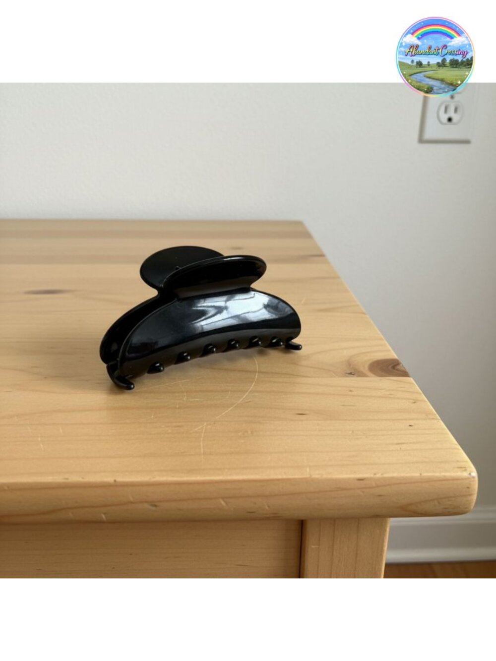 Medium Couture Claw Hair Clip Slip-Free Acetate Accessory for Women